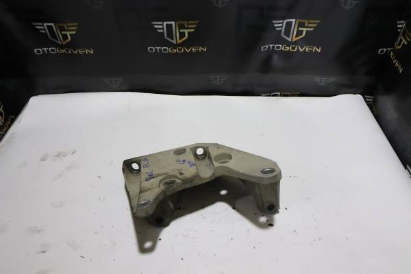 FORD TRANSİT 190 V ÇIKMA PARÇA TRANSİT 2000 MOTOR ŞANZIMAN ÜST KULAĞI